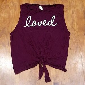 Maroon tank top tshirt